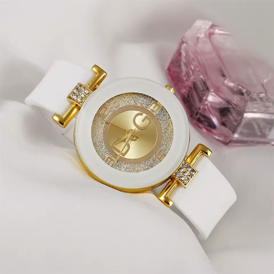 Sleek Quartz Watch – Casual Silicone Band for Women | Free Shipping