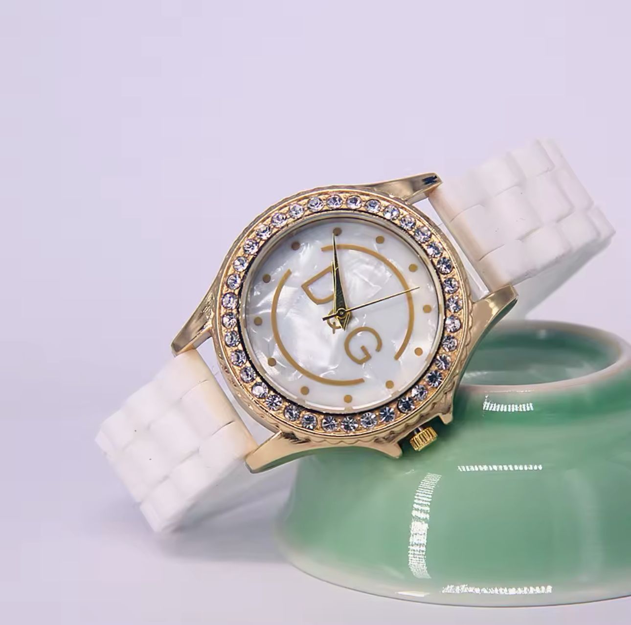 Elegant DQG Women’s Watch – Diamond Quartz, Silicone Strap | Free Shipping